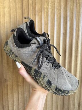 MERRELL Wrapt Hiking Outdoor Sneaker Shoes